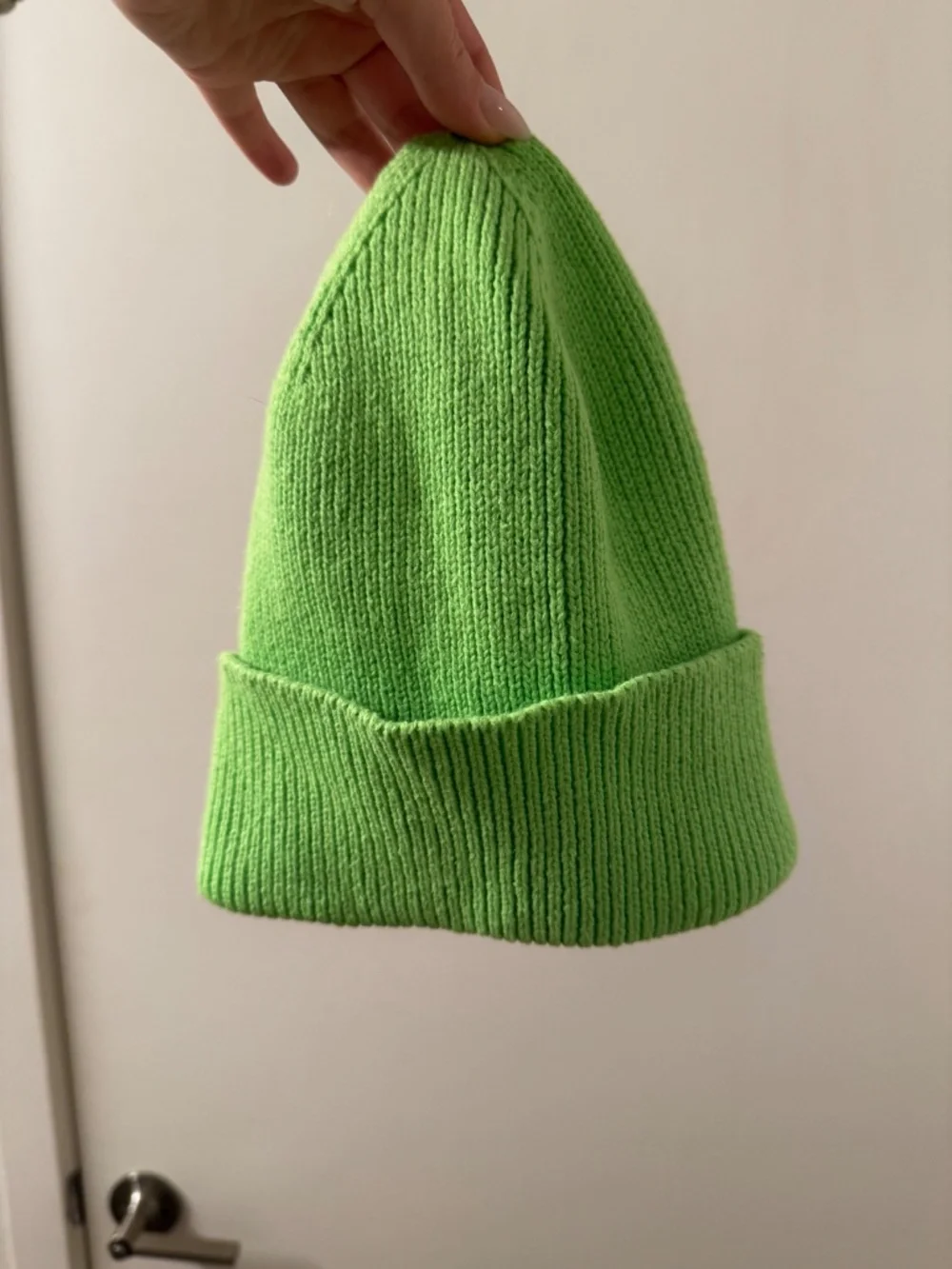 NWT Gap Women's Lime Green Beanie